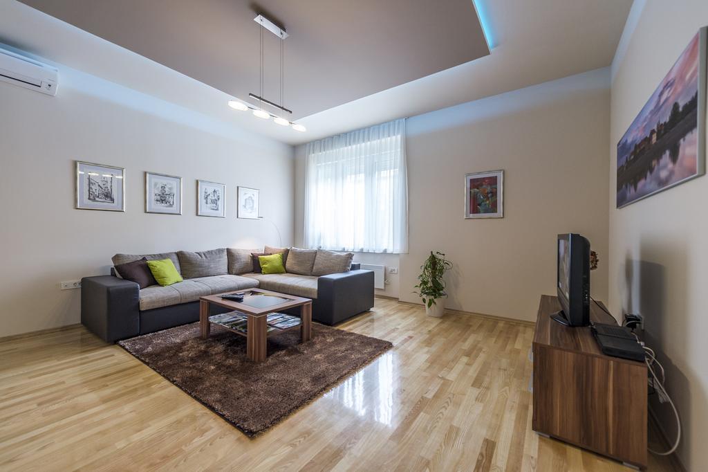 Apartman Cesaric Osijek Exterior photo